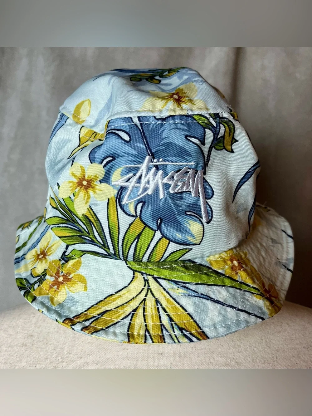 Stüssy Paradise AOP Floral Bucket Hat Light Blue Tropical Hibiscus Streetwear SM